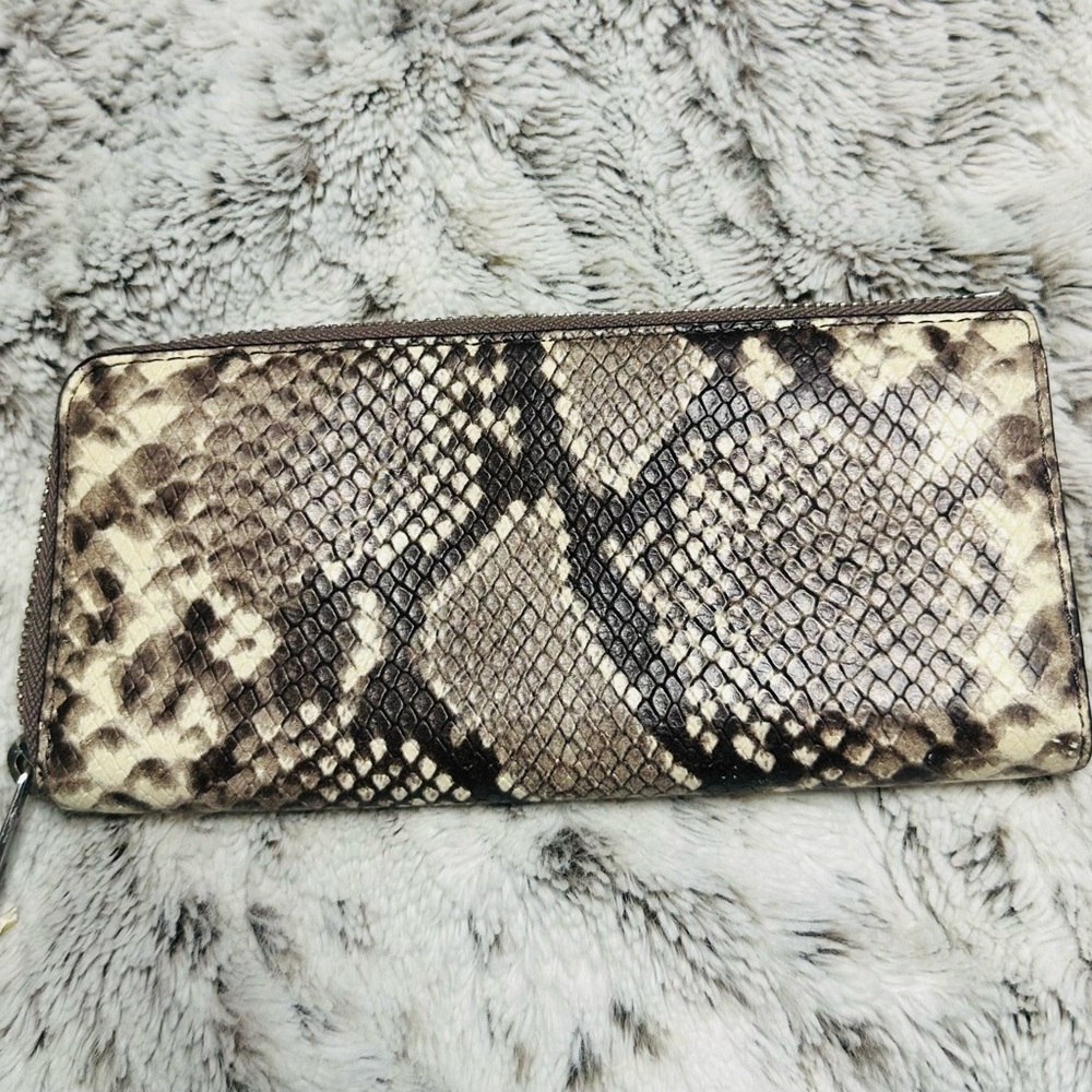 MICHAEL Michael Kors Snakeskin Wallet in Brown and Cream